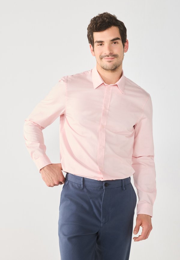 Pier One by Zalando