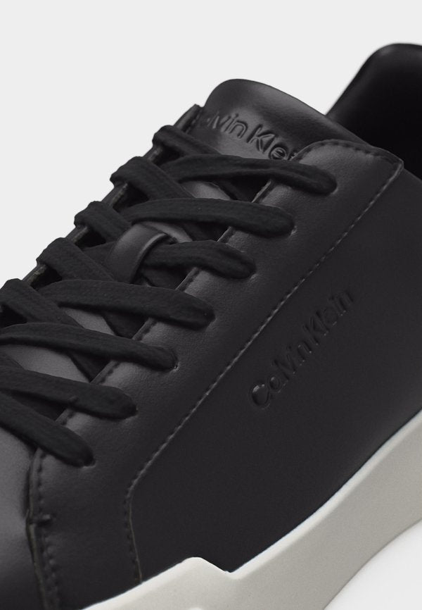 Calvin Klein CHUNKY CUPSOLE LACEUP RUB BT LTH