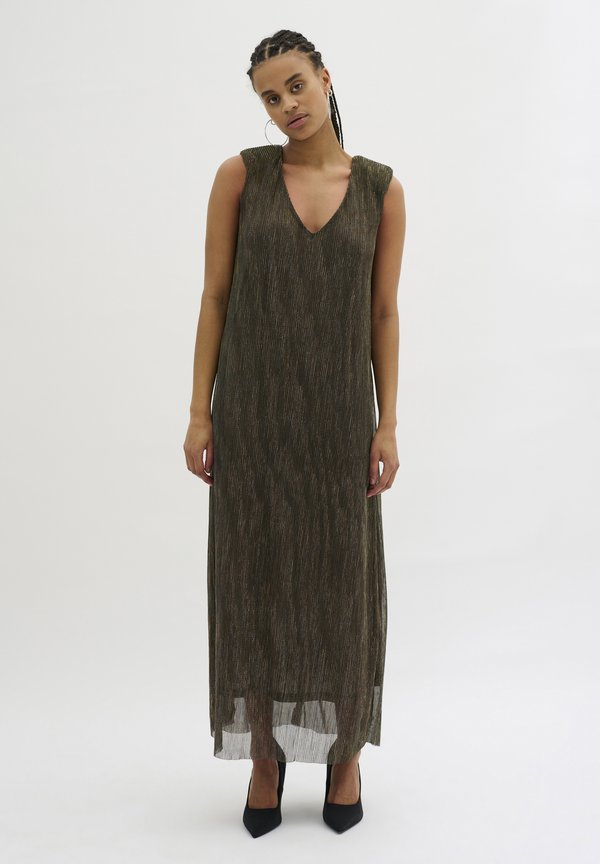 My Essential Wardrobe VIVIAN LONG