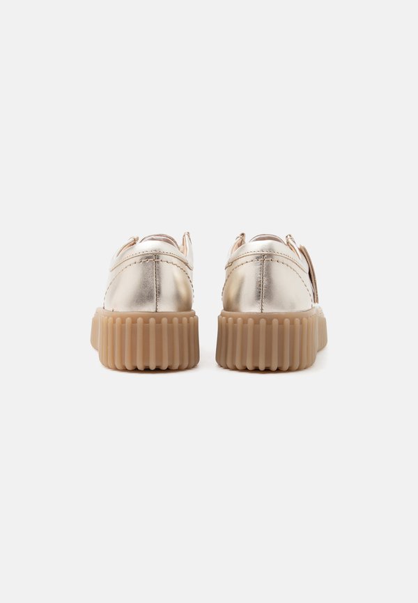 Clarks TORHILL BEE