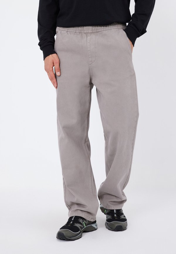 Pier One by Zalando