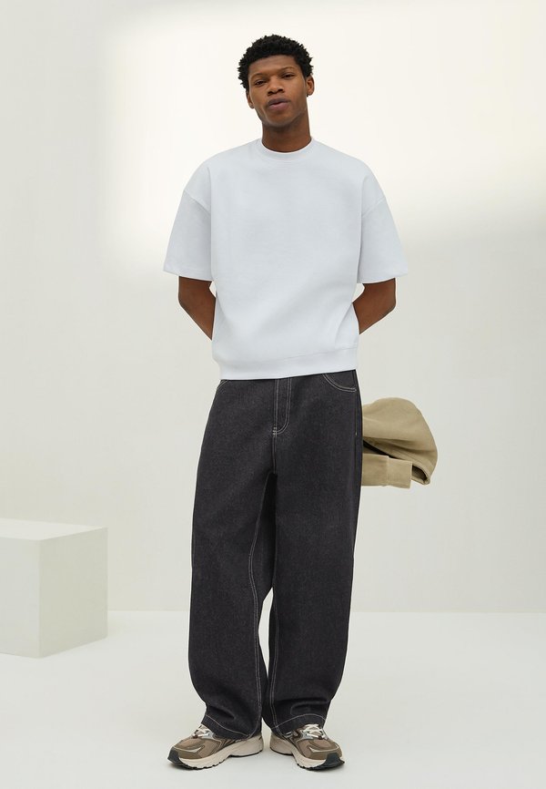 Bershka SUPER - Baggy Jeans - mottled dark grey