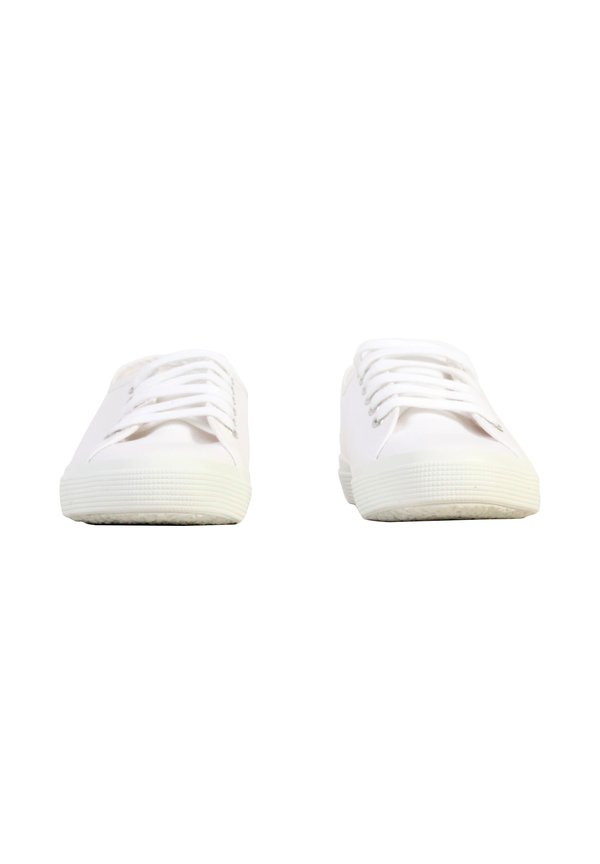 Superga BASKET BASSE À LACETS SUPERGA 3750 LEGGERA