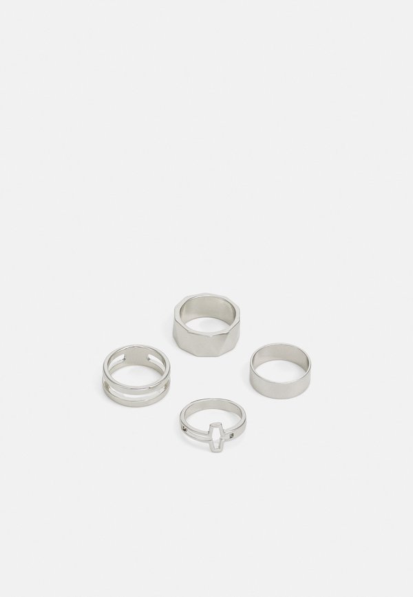 Pier One by Zalando 4 PACK