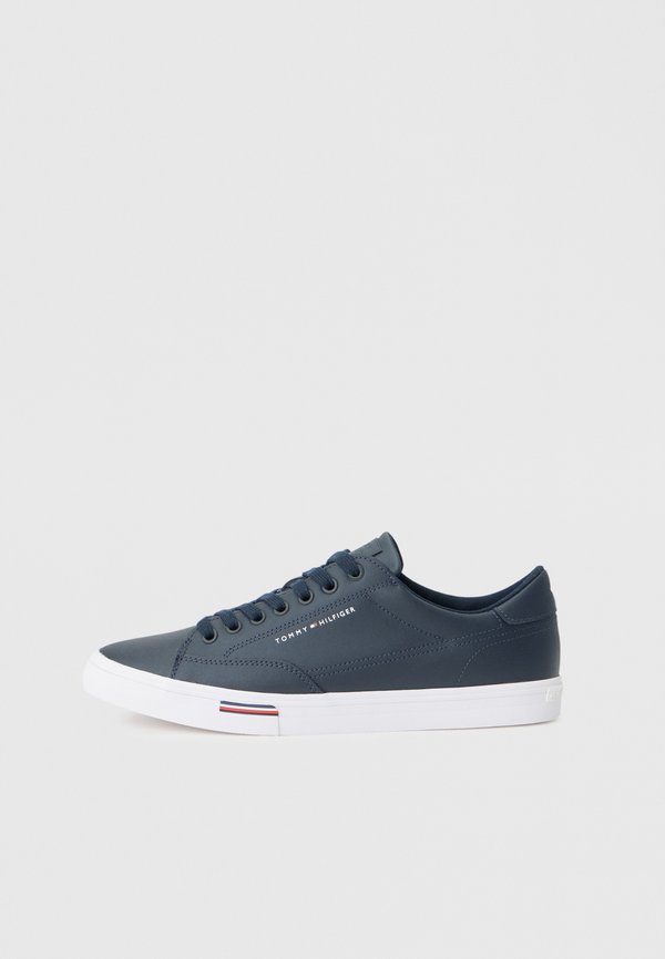 Tommy Hilfiger SIGNATURE MID