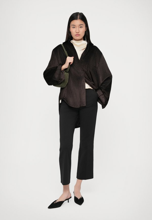 AERON GODIVA BLOUSE