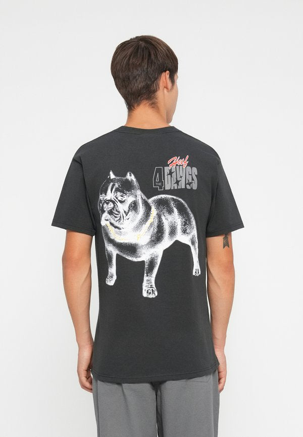 HUF 4 THE DAWGS TEE UNISEX