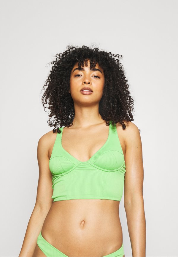 We Are We Wear UNDERWIRE