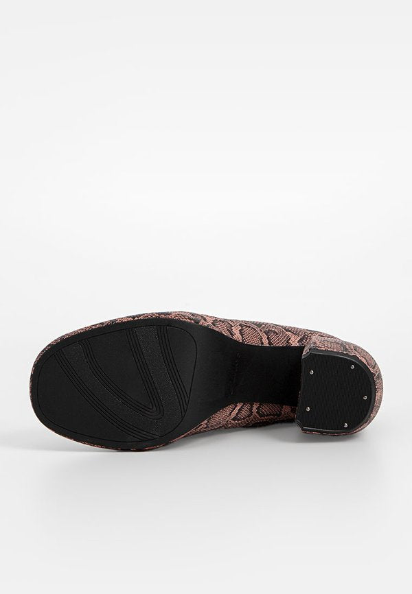 Clarks CUR