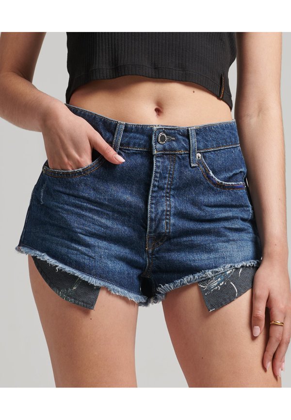 Superdry & Co VINTAGE RISE CUT OFF