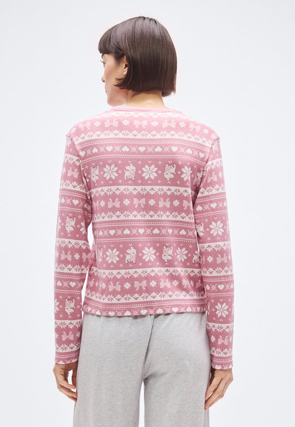 Hollister Co. LIQUID COZY LONG SLEEVE SCOOP