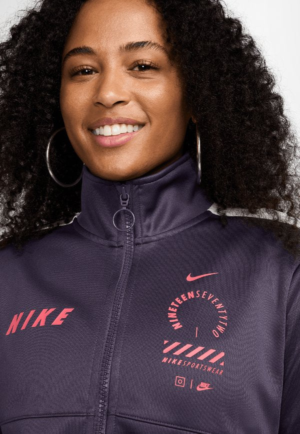 Nike Sportswear