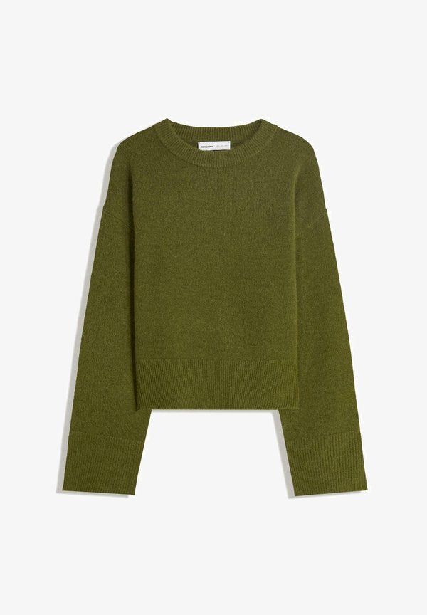 Bershka WITH HEM - Jumper - evergreen