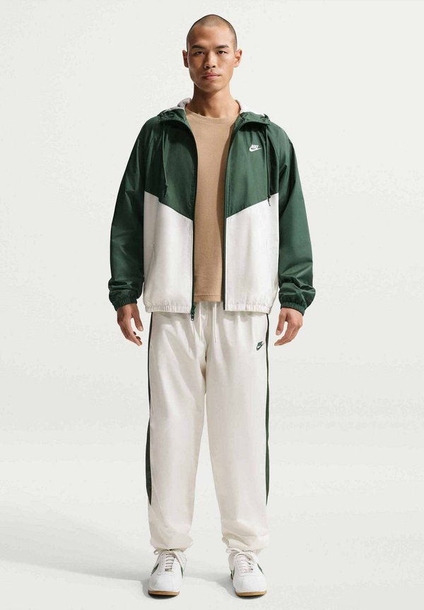 Nike Sportswear