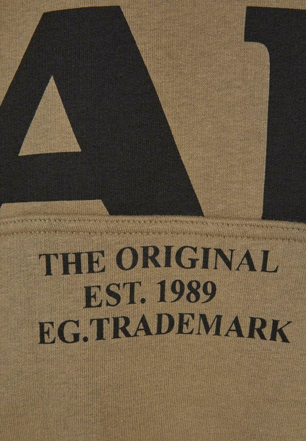 Karl Kani RETRO OS