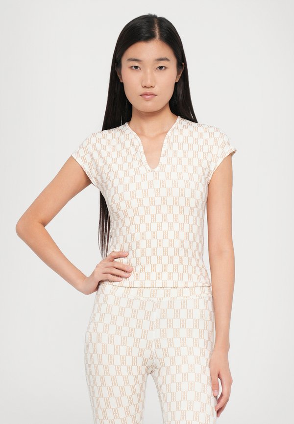 By Malene Birger VANAZIA
