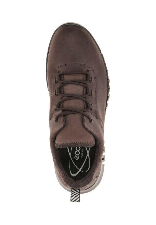 ECCO SNEAKERS