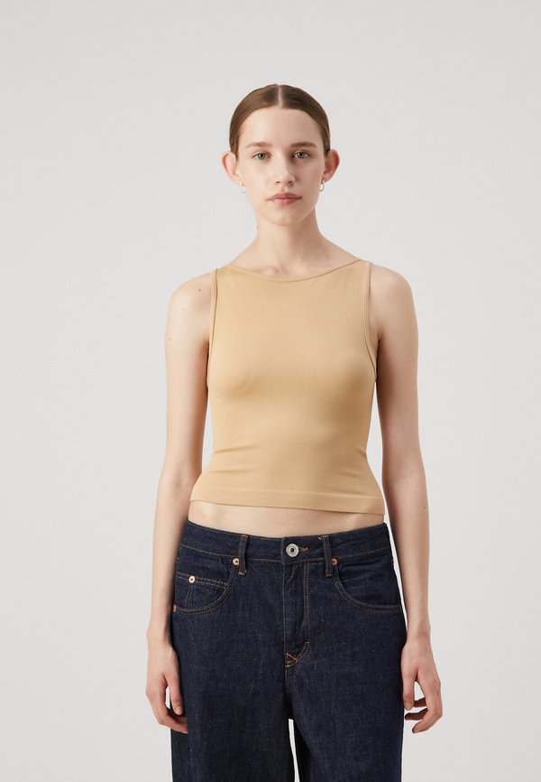 BDG Urban Outfitters SLASH NECK TANK