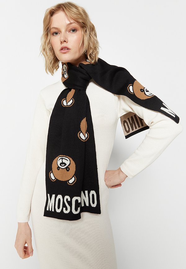 MOSCHINO