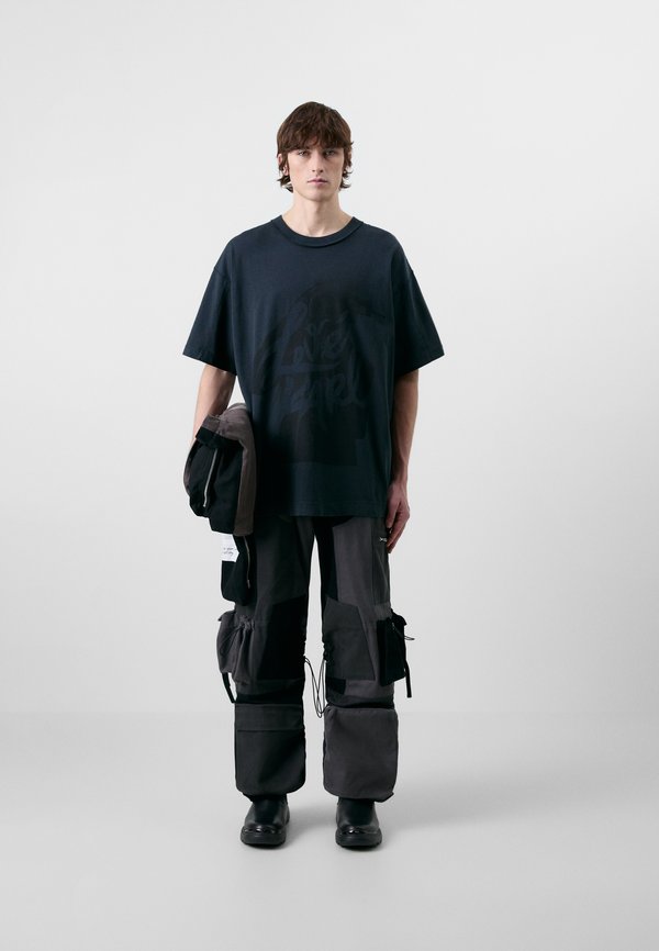 Karl Lagerfeld Jeans KLJ X ATELIER KARL TEE UNISEX