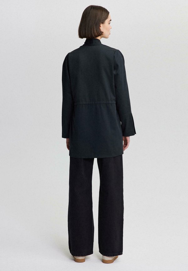 Touché Privé GABARDINE  WITH GATHERED WAIST