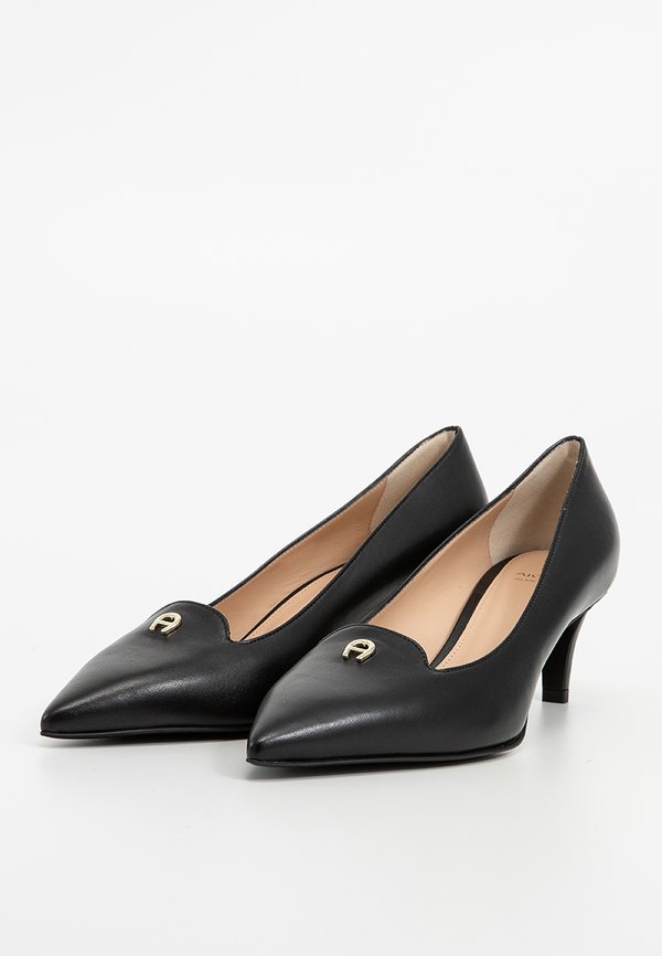 AIGNER MADONNA 6A