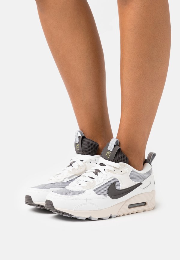 Nike Sportswear WMNS AIR MAX 90 FUTURA