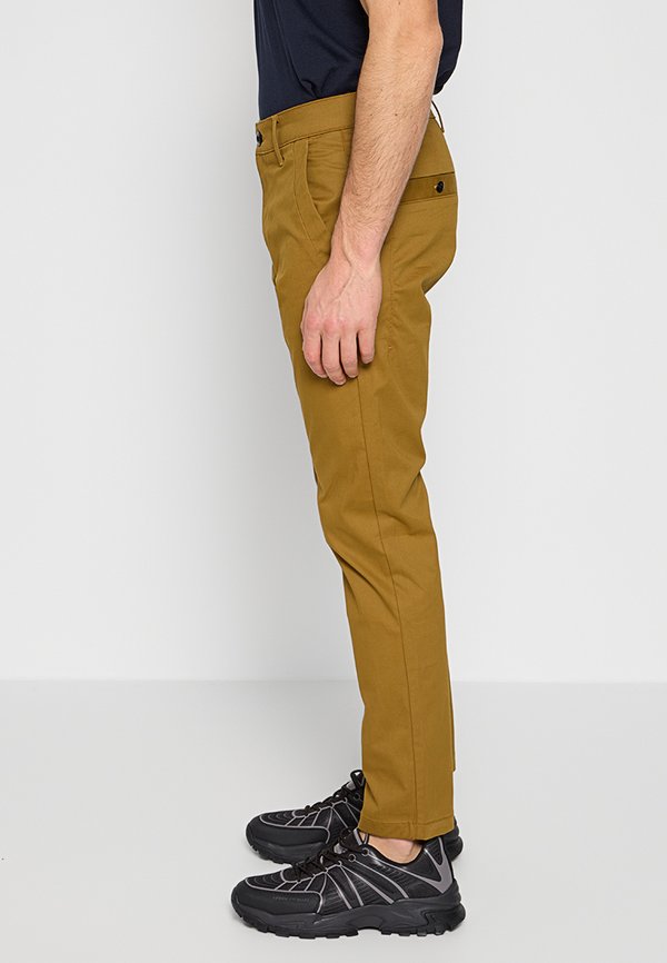 G-STAR SLIM FIT