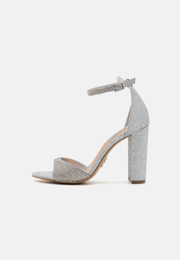 Steve Madden CAPSULE