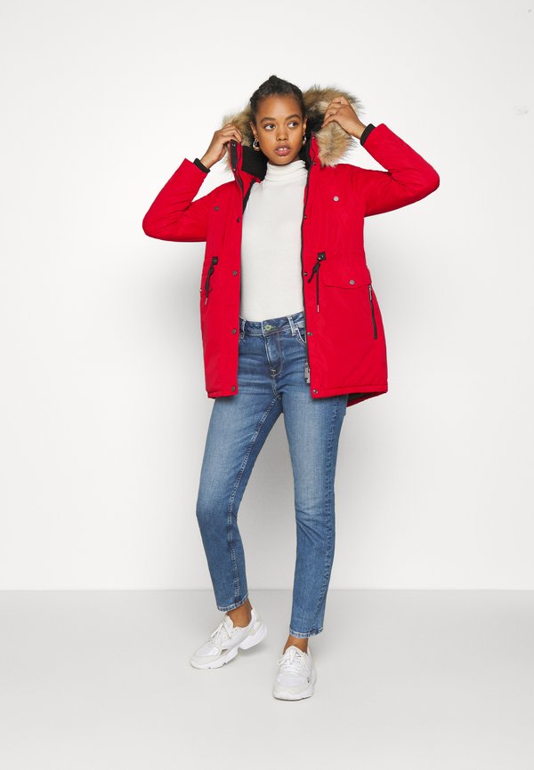 Superdry & Co NADARE