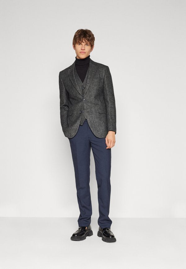 Kigili COMBINED TRIPLE SUIT