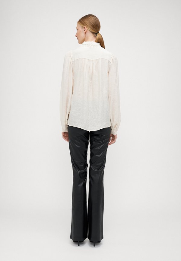 Vero Moda Tall VMGINA SHIRT