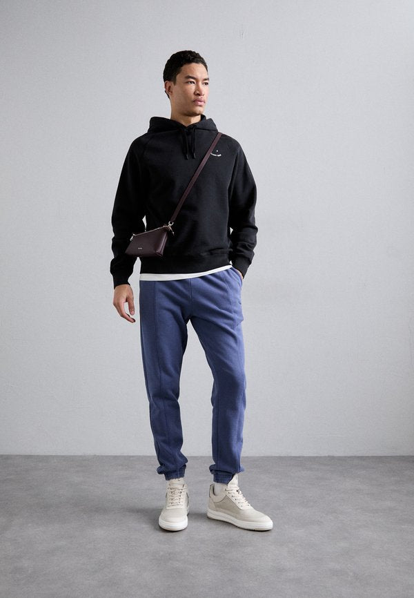 Filling Pieces TECH CRUMBS