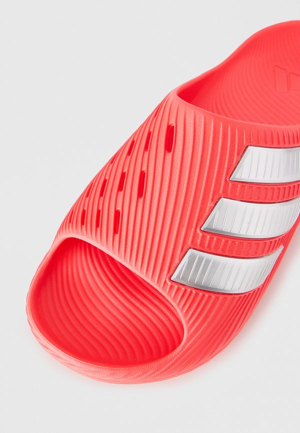 adidas Originals PURECHILL