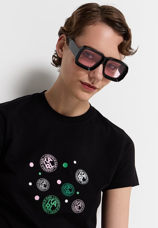 KARL LAGERFELD