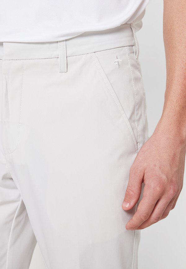 Cross Sportswear  BYRON LUX REGULAR FIT