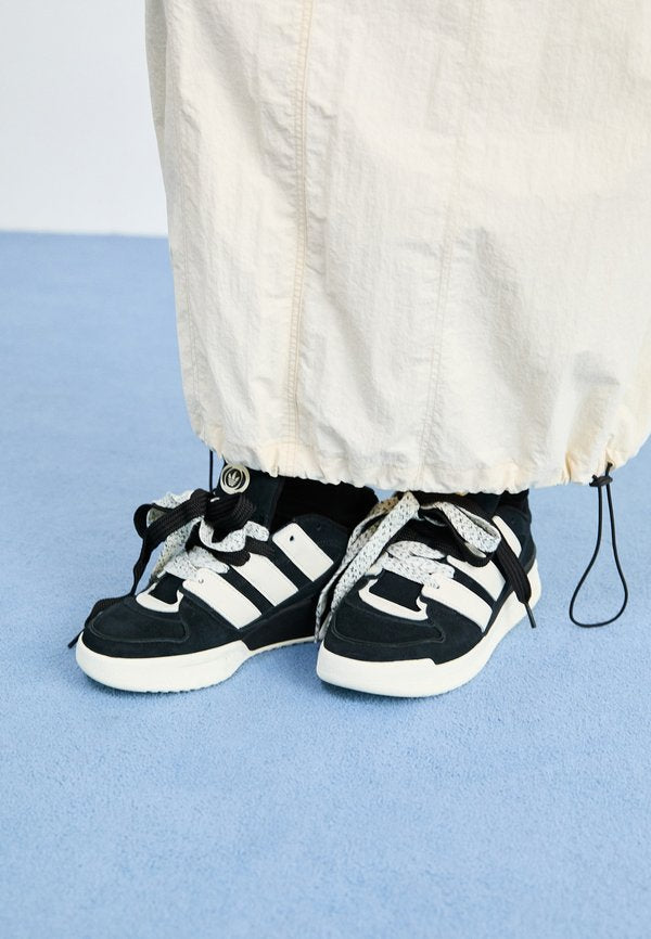 adidas Originals FORUM 2000 UNISEX