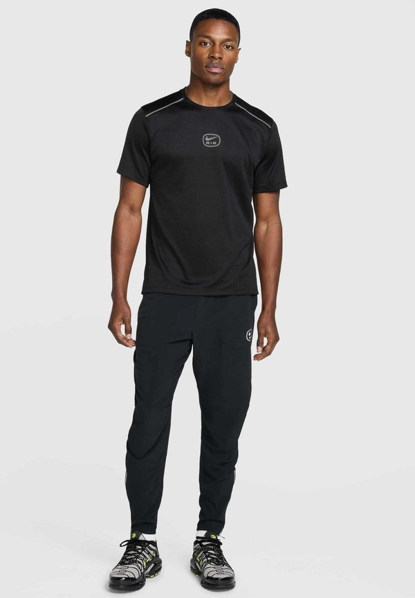Nike Sportswear AIR