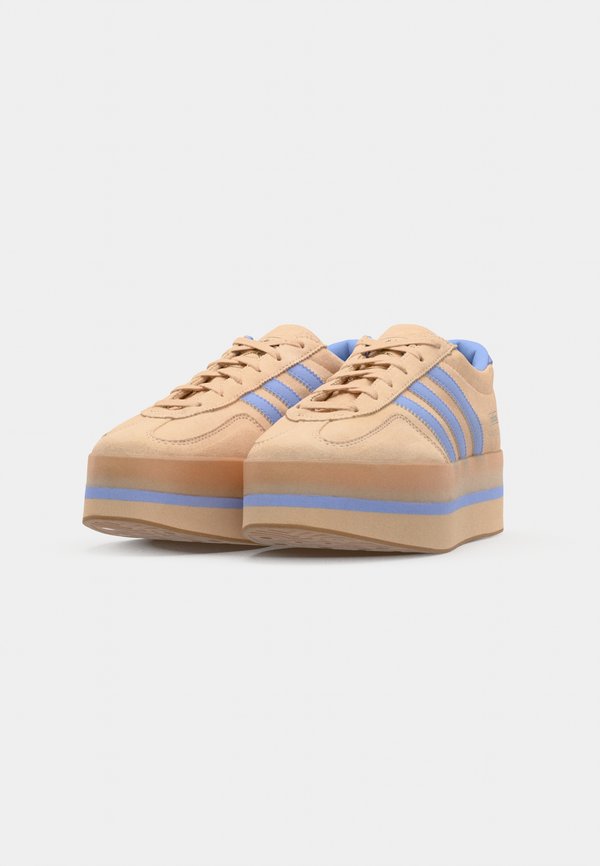 adidas Originals GAZELLE STACK W