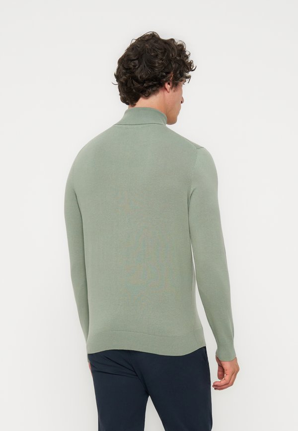Pier One by Zalando