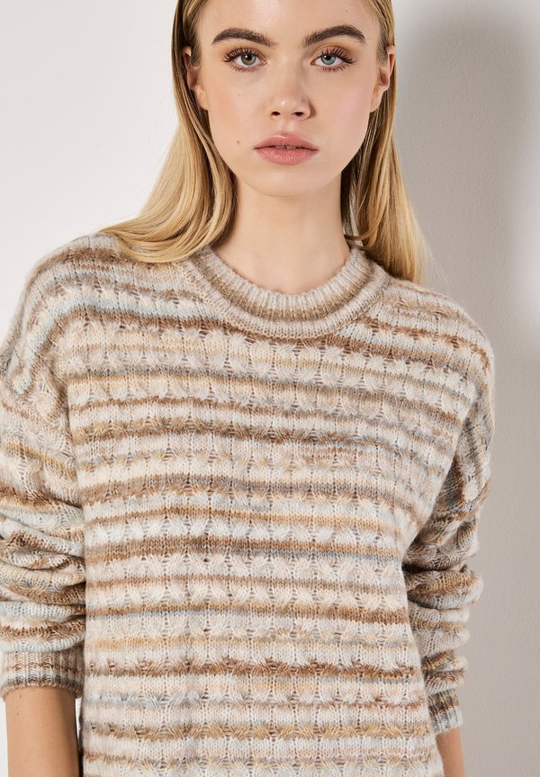 Apricot  TONAL STRIPE MINI