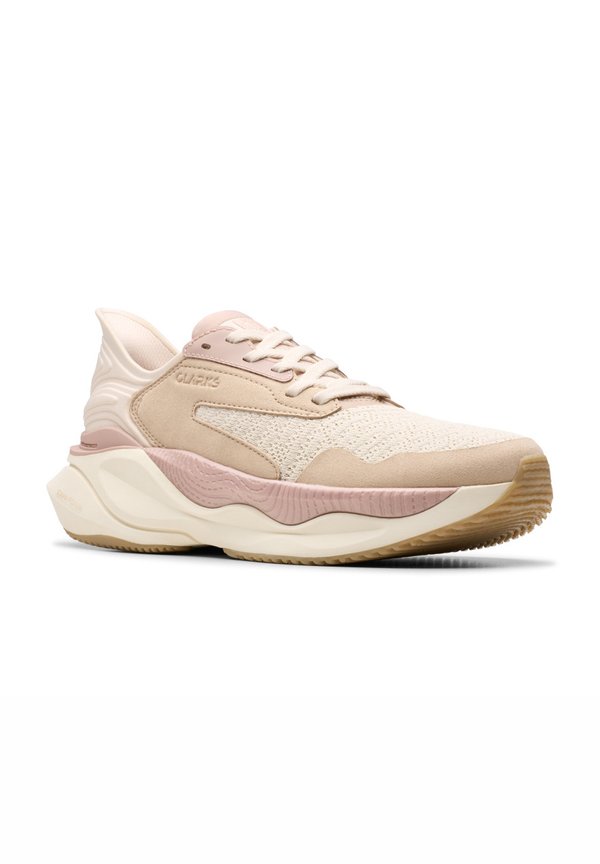 Clarks PACE