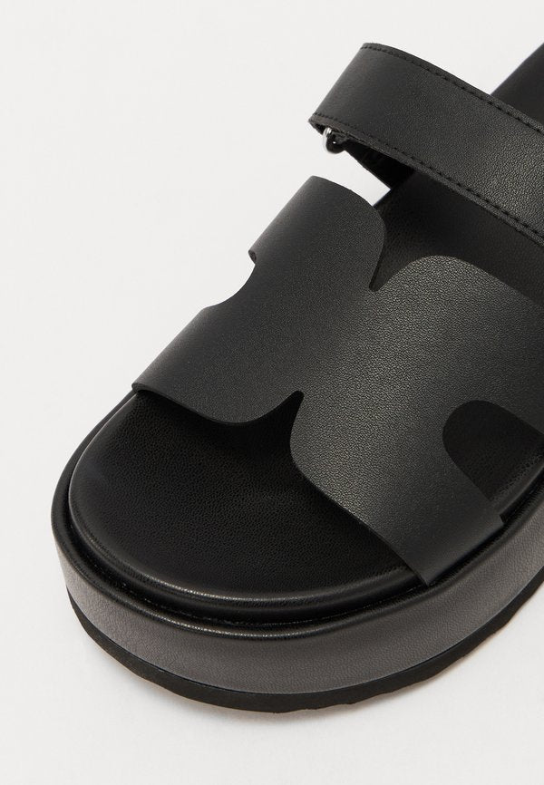 Steve Madden BIGMISSILE