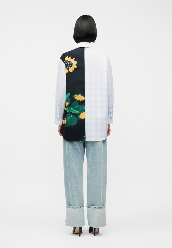 MOSCHINO JEANS