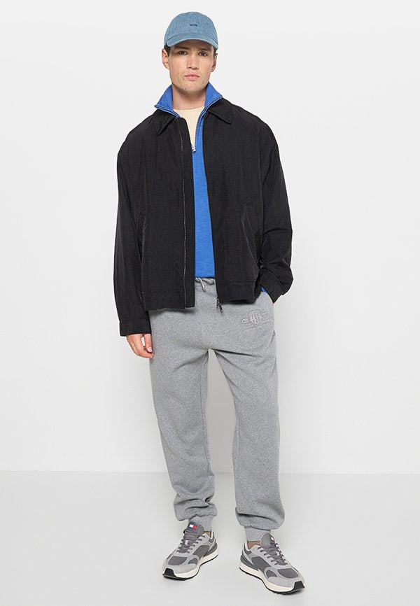 GANT