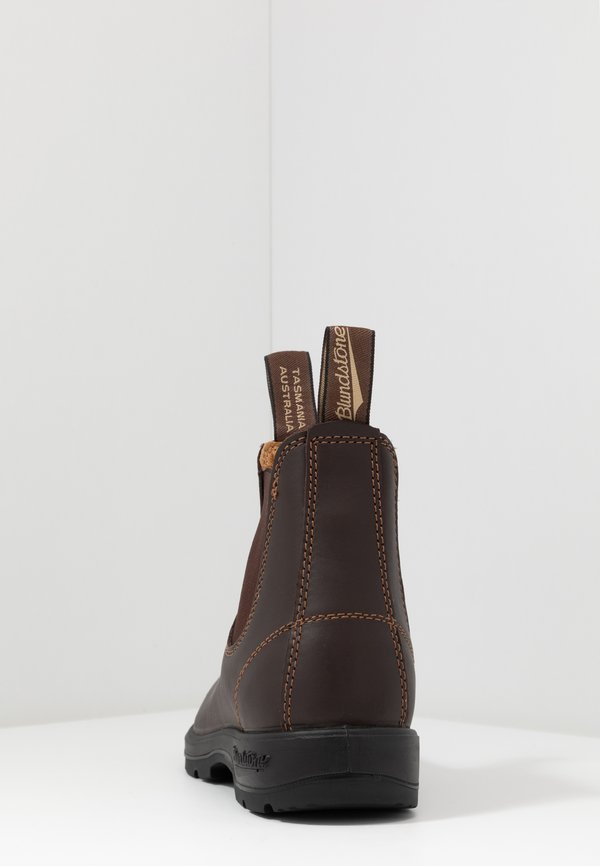 Blundstone BLUNDSTONE 550 WALNUT BROWN LEATHER CLASSICS SERIES