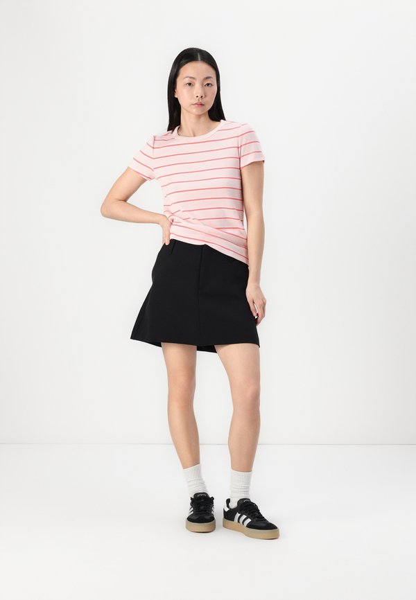 GAP TECH STRETCH SKORT