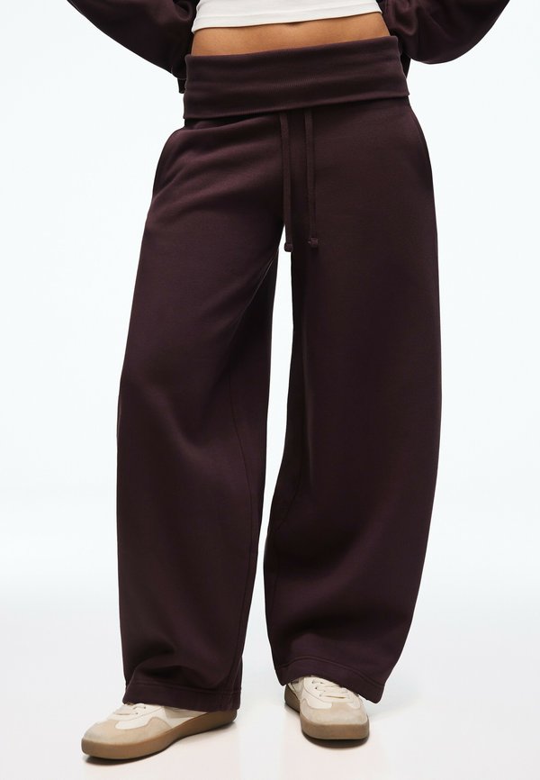 Bershka FOLD-OVER WAIST TROUSERS - Tracksuit bottoms - mauve