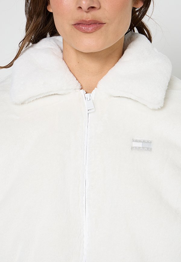Tommy Jeans BOMBER