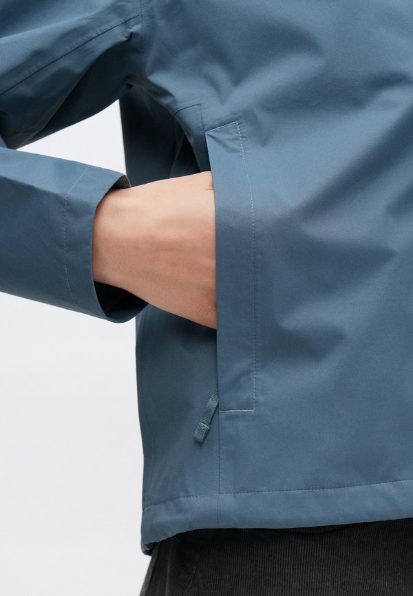 The North Face VOYAGE RAIN HOODED JACKET